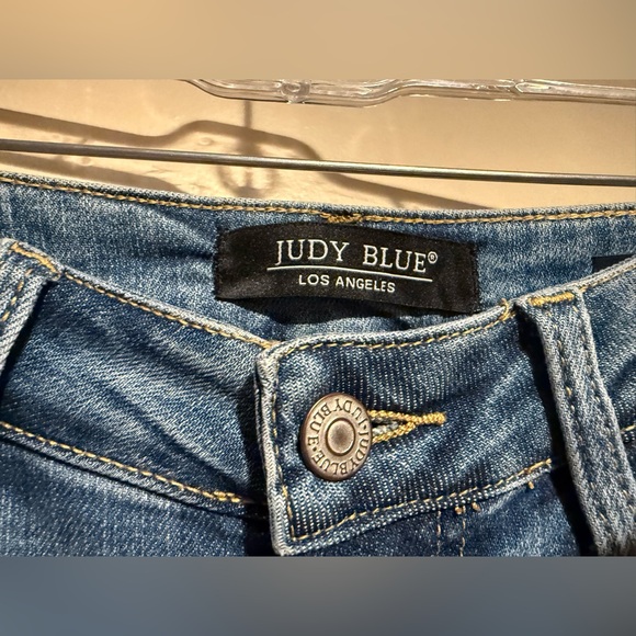Judy Blue Boyfriend Fit Jeans Size 7/28 Stretch distressed - Picture 5 of 11